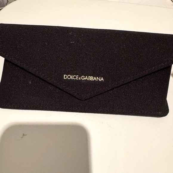 Authentic Dolce&Gabbana Black cat eye frame grey lense
DG4348 - Picture 6 of 11